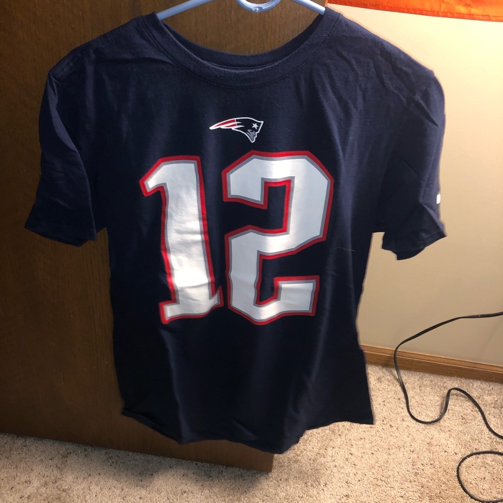 Men’s Large Nike Tom Brady Patriots Shirt